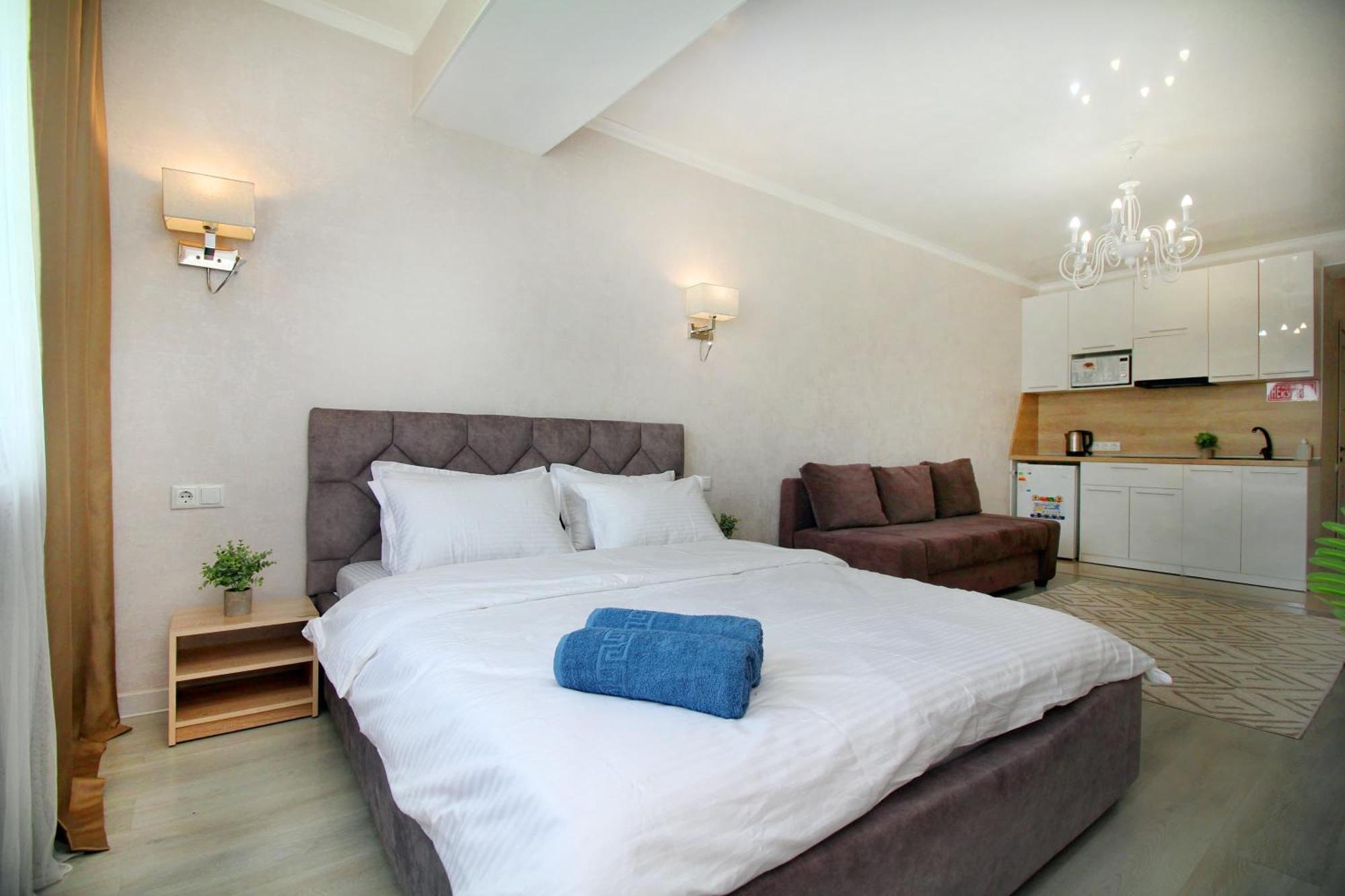 Almaty Cozy Apart Hotel Dış mekan fotoğraf